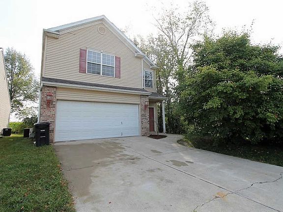 2nd image of 1425 Sourgum Ln