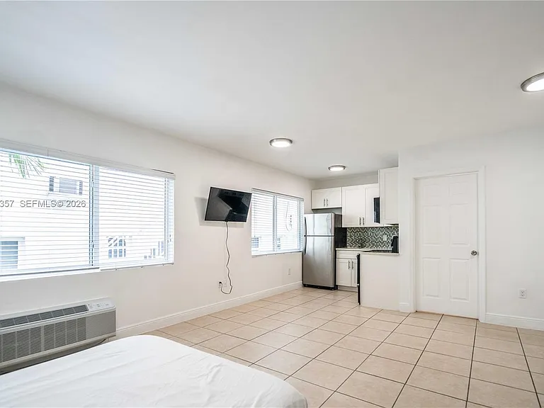 6971 Carlyle Ave #107 — Photo 5