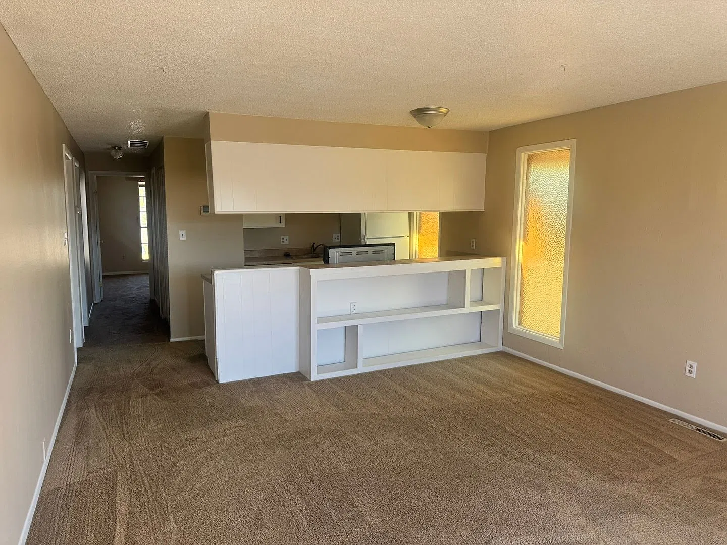 2400 Pattison Ave — Photo 2