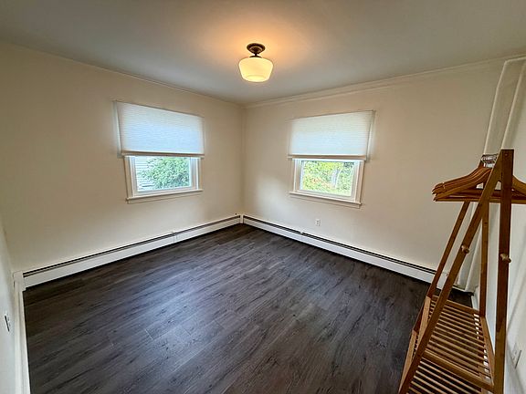 2nd image of 315-317 Hudson Ave #1