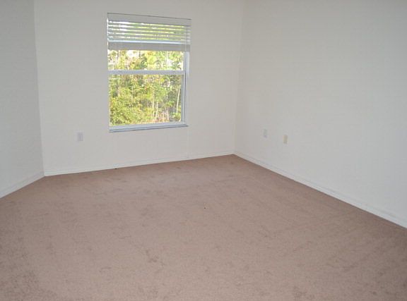 4th image of 4600 E Moody Blvd Building 5M