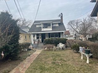 1377 Eggert Pl, Far Rockaway, NY 11691