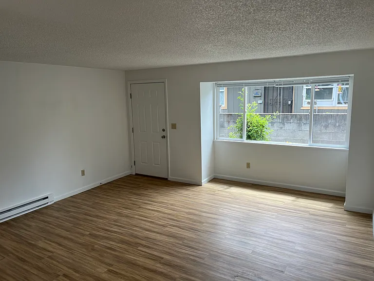 6702 N Albina Ave #6702 — Photo 3