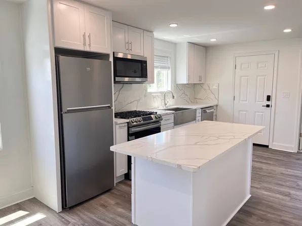 336 Lowell St, Somerville, MA