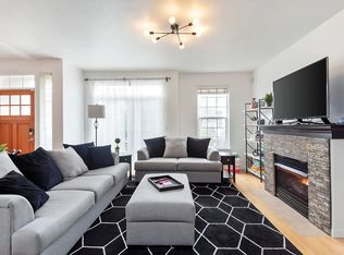 14324 SE Oregon Trail Dr, Clackamas, OR 97015