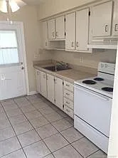1851 NE 56th St #A — Photo 3