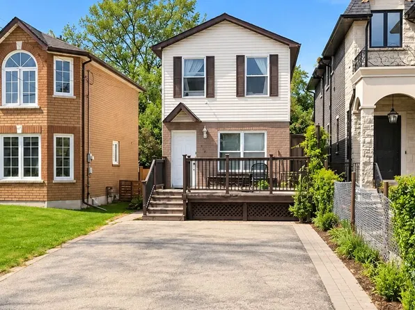 578 N Lake Rd, Richmond Hill, ON L4E 3B8