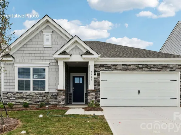 169 Maple Valley St, Statesville, NC 28677