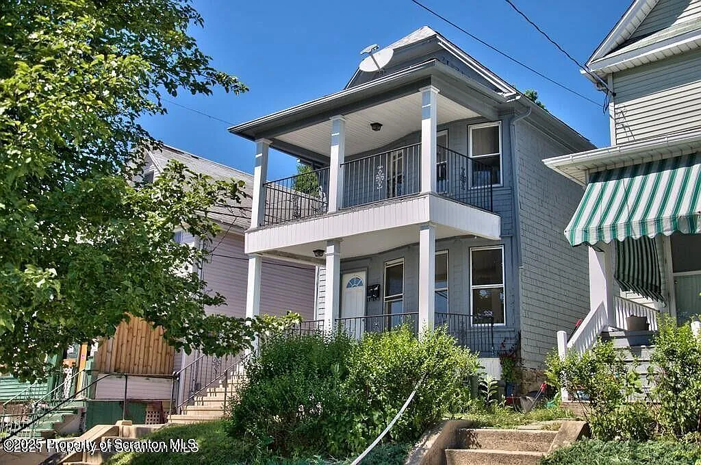 1 bed, 1.0 bath, 800 sqft, $1,150 — Photo 1
