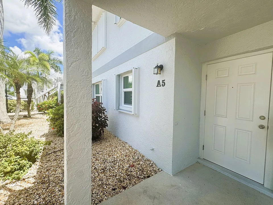 26485 Rampart Blvd #A