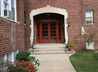 235 Emerson St NW APT 104, Washington, DC 20011