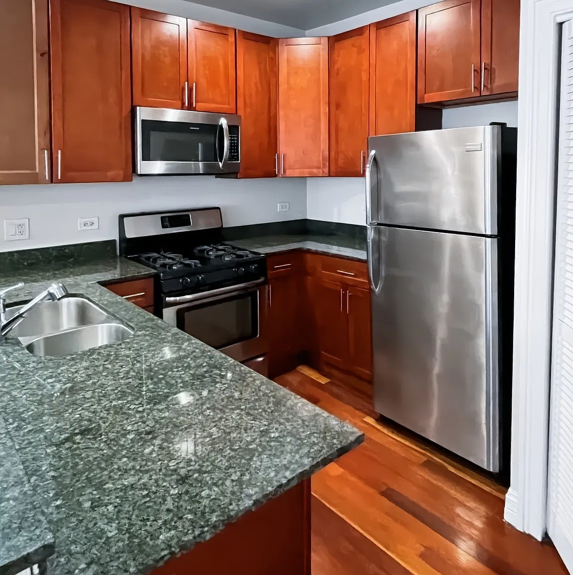 2 bed, 2.0 bath, 1200 sqft, $1,815 — Photo 1