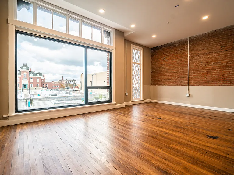 3800 Euclid Ave #109 — Photo 5