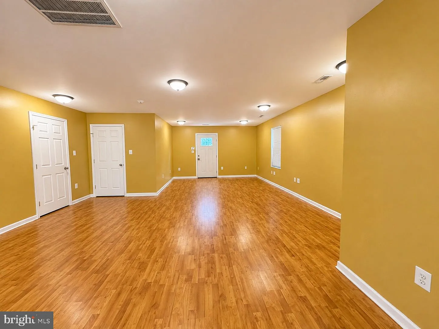 1 bed, 1.0 bath, 1150 sqft, $1,400 — Photo 3