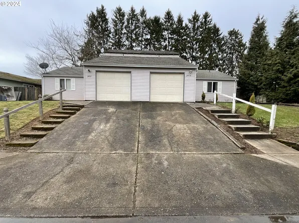 2450 SE 9th Ct, Gresham, OR 97080