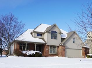 724 Parkview Dr, Findlay, OH 45840