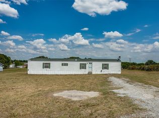 206 Creekview Meadows Ct, Springtown, TX 76082