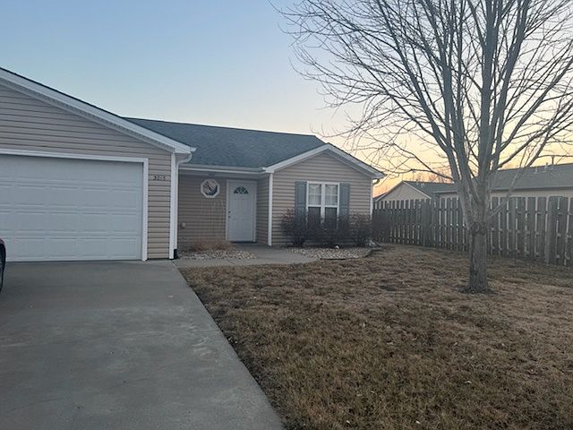 1st image of 3015 Brookville Dr