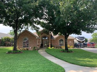 515 Springbranch Dr, Keller, TX 76248