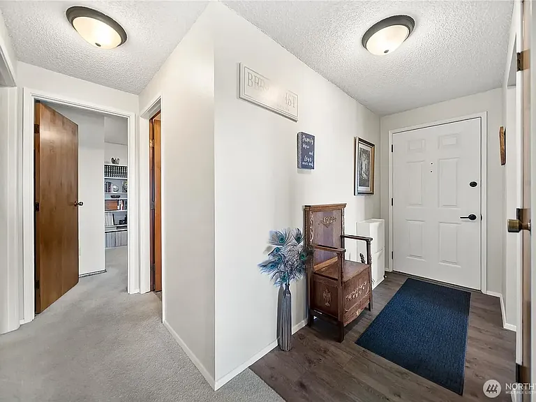3330 Narrows View Ln NE — Photo 4