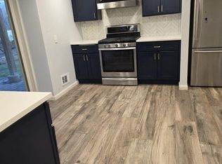 121 Walnut St, Livingston, NJ 07039