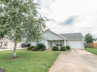 118 Coronation Dr, Bonaire, GA 31005