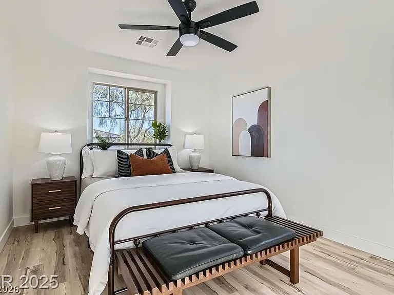 5873 Skyfall Ct — Photo 47