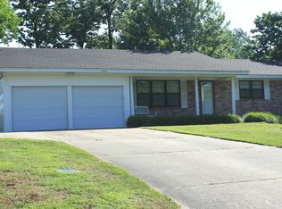 1705 W 17th Cir, Russellville, AR 72801