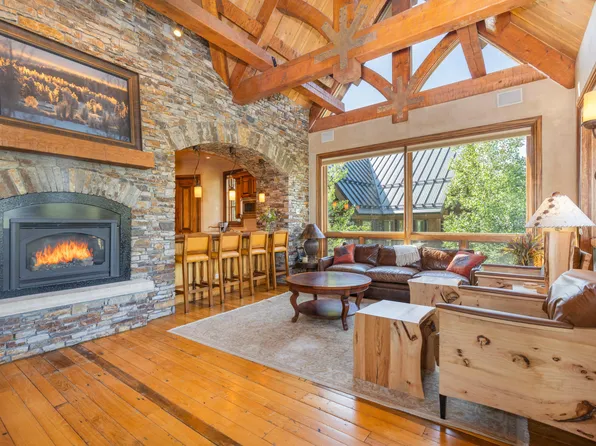 156 Country Club Dr #C2, Telluride, CO 81435