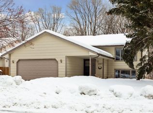 287 16th Ave SW, New Brighton, MN 55112