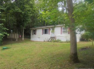 4135 S Possum Hollow Rd, Campbellsburg, IN 47108