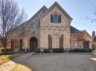2210 Canterbury Dr, Mansfield, TX 76063