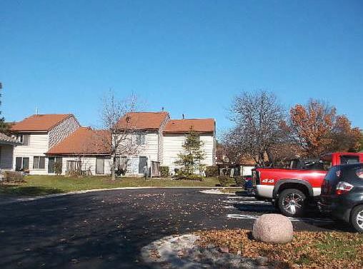2nd image of 734 Colorado Ct