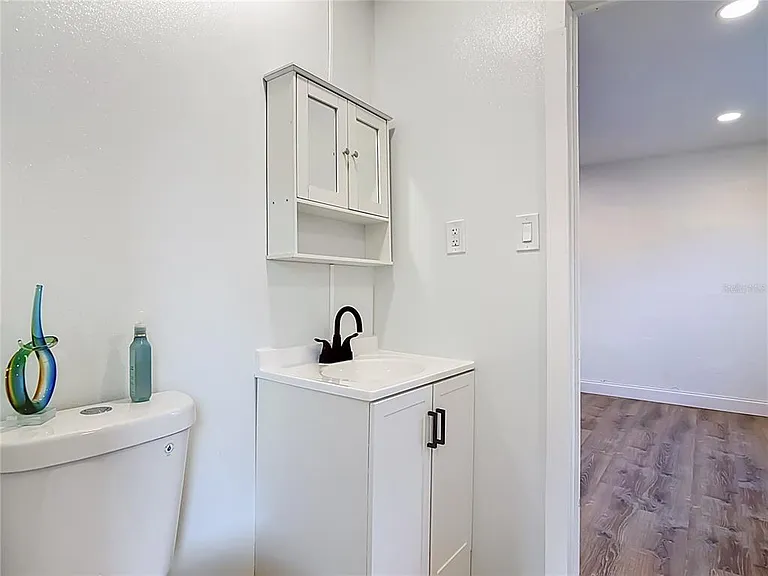 234 N Adams St — Photo 29