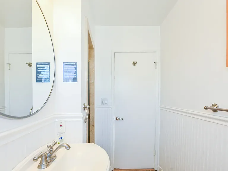 401 S Rodeo Dr #D3 — Photo 15