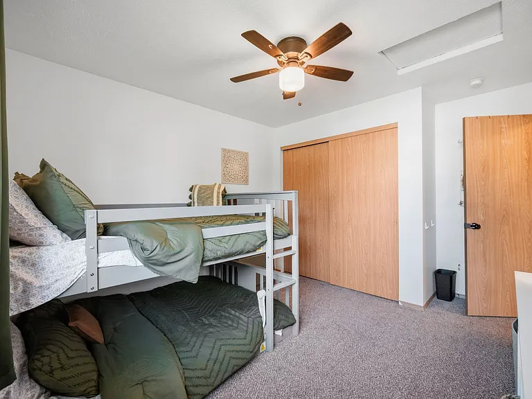 1618 N Potomac River Ln — Photo 41