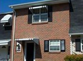 8410 W 85th St, Overland Park, KS 66212