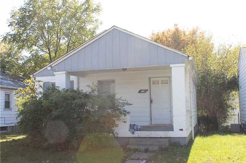 1st image of 4805 E 21st St