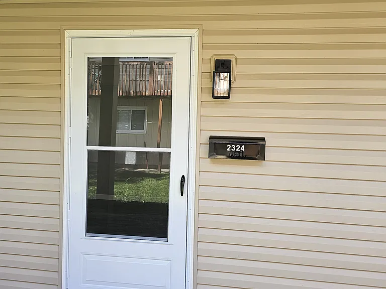 2324 Newton St #2324 — Photo 16