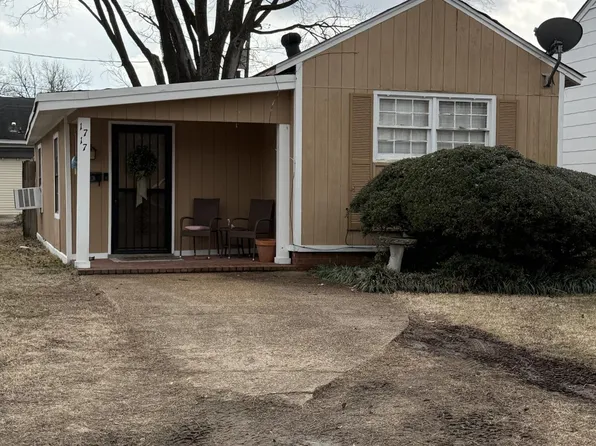 1717 Riverside Ave, Clarksdale, MS 38614