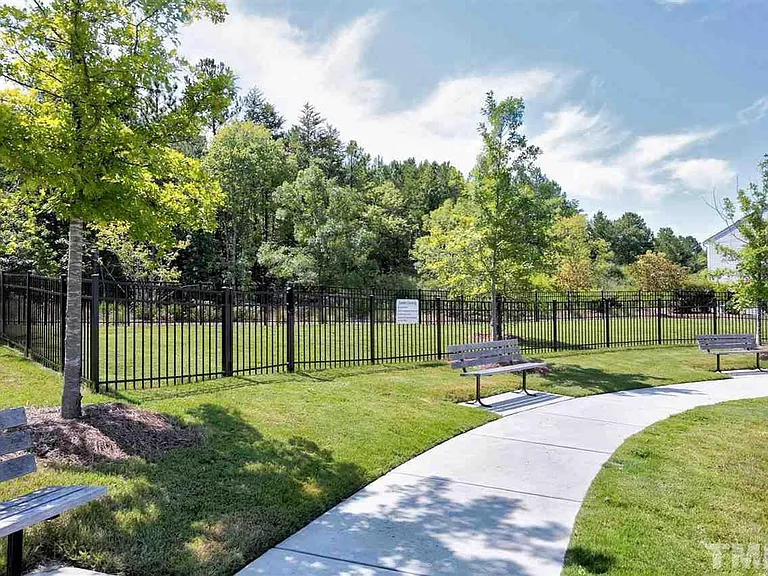 377 Durants Neck Ln — Photo 28