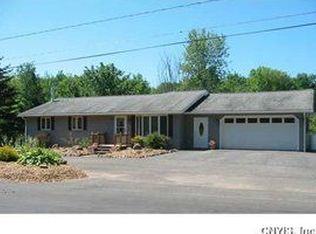 83 Elderberry Ln, Central Square, NY 13036