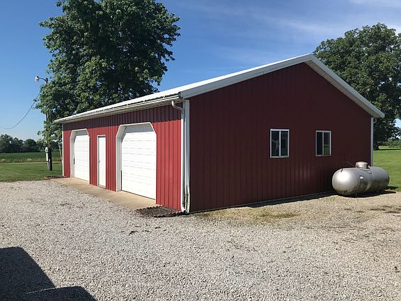 2nd image of 932 County Road 400 N