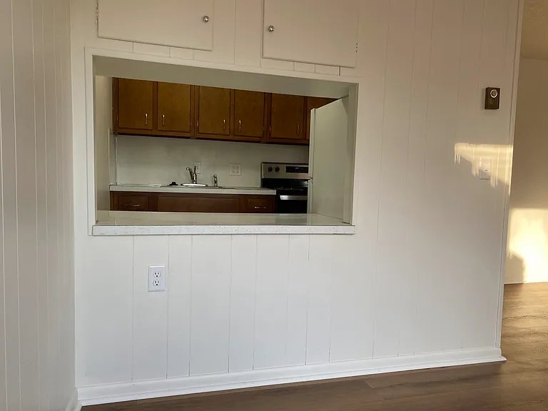 2434 Whipple Ave NW — Photo 7