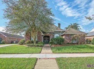11424 Oak Point Ave, Baton Rouge, LA 70810