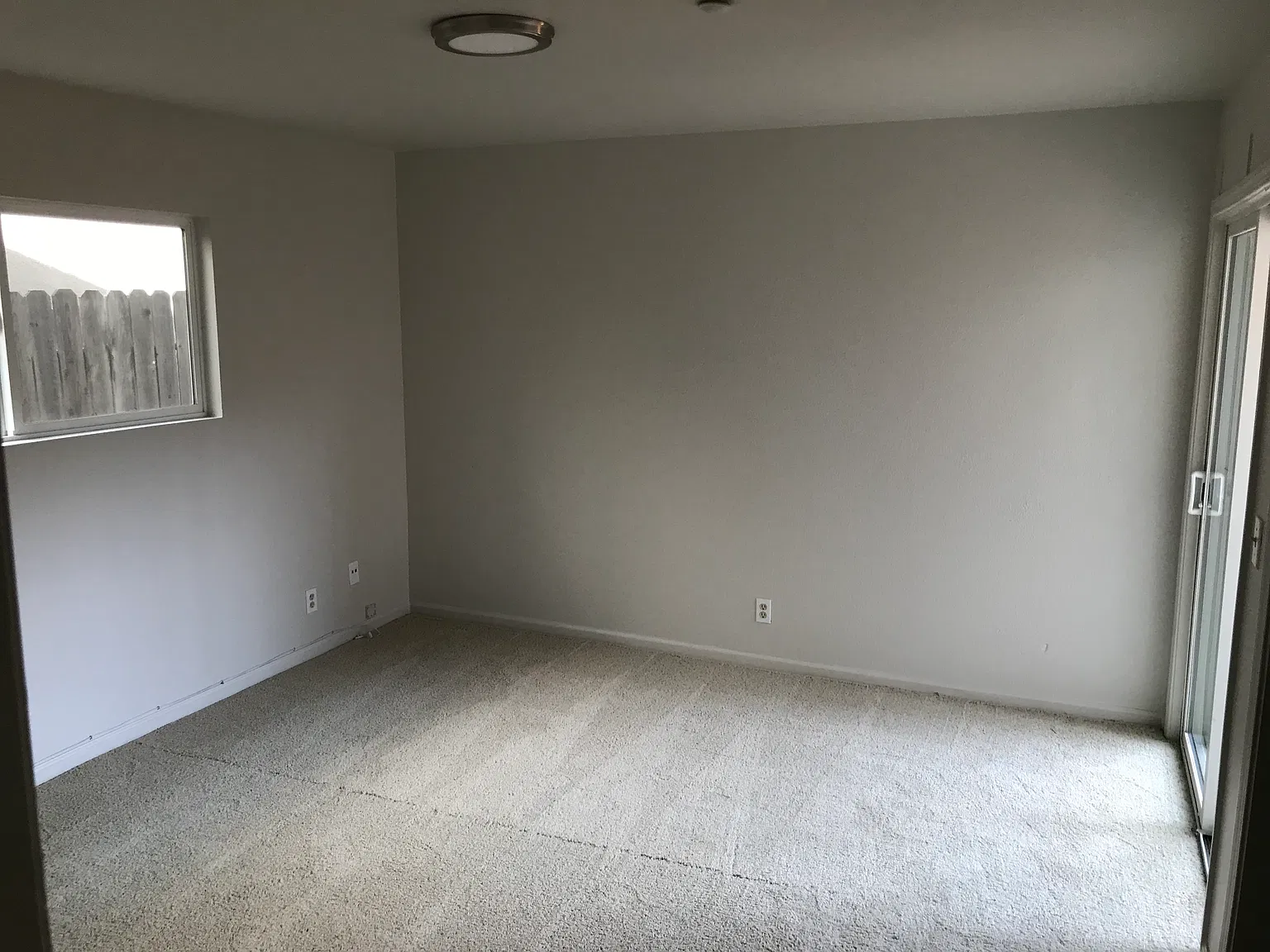 2 bed, 900 sqft, $1,480 — Photo 4