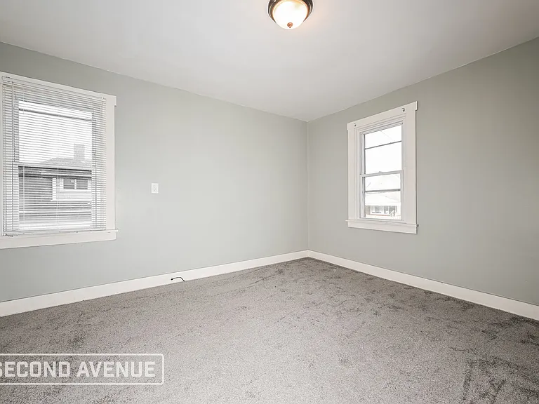 833 Vermont Ave — Photo 13
