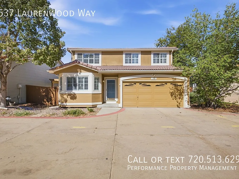 1537 Laurenwood Way