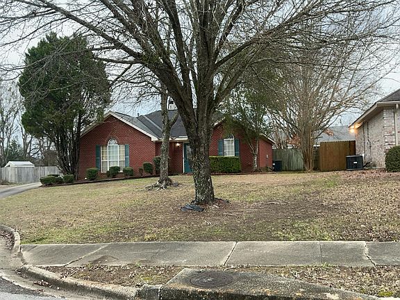 2nd image of 6536 Foxleigh Ct