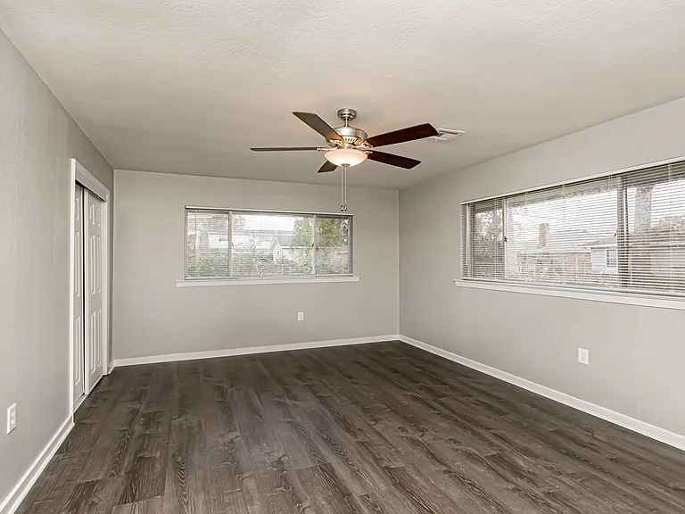 11755 Robin Hood Dr — Photo 17